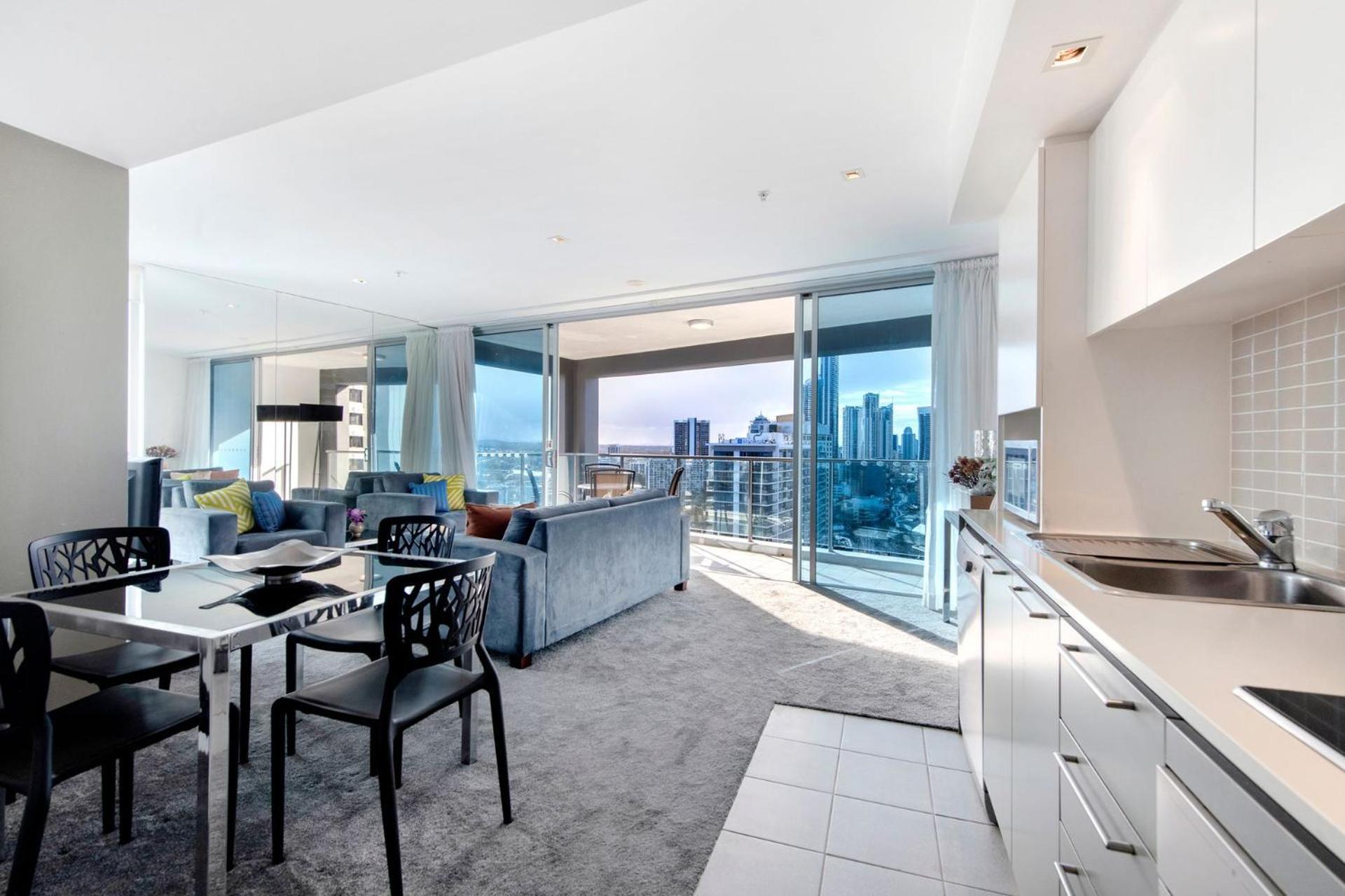 Artique 2 Bedroom Close To The - Coasthm *